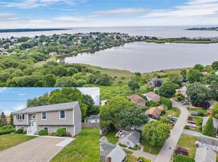 15 Cross Rd, Narragansett, RI 02882