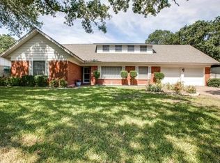 6217 Price Dr, North Richland Hills, TX 76180