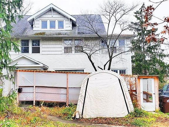 3rd image of 252 Melmore St
