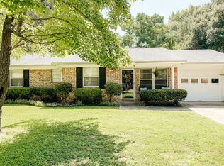 4019 Honeysuckle Ln, Texarkana, TX 75503