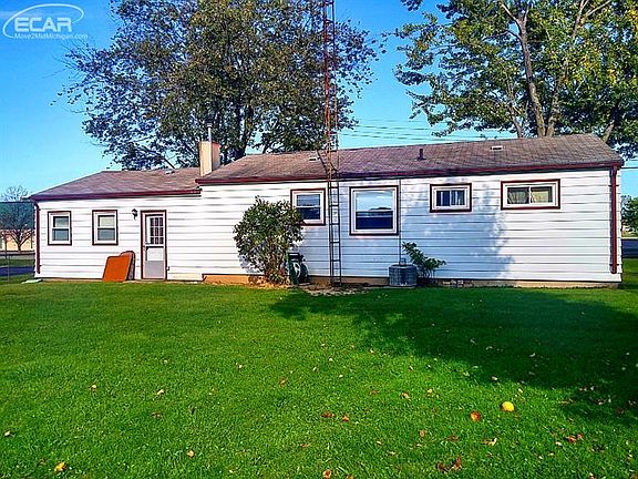 2nd image of 4050 Bristolwood Dr