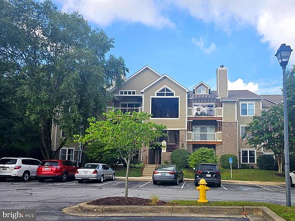 4th image of 605 Admiral Dr Unit 102
