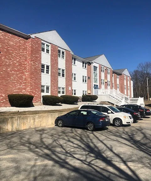 351 Elm St — Photo 7
