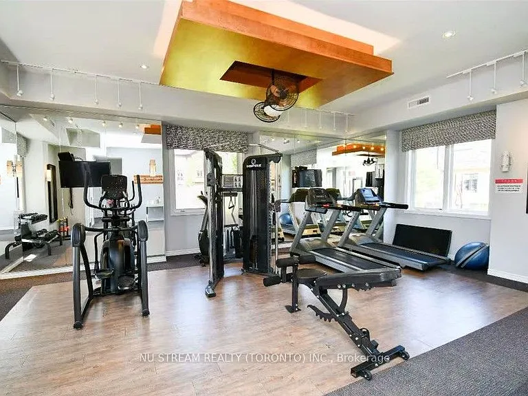 43 Madelaine Dr #4 — Photo 16