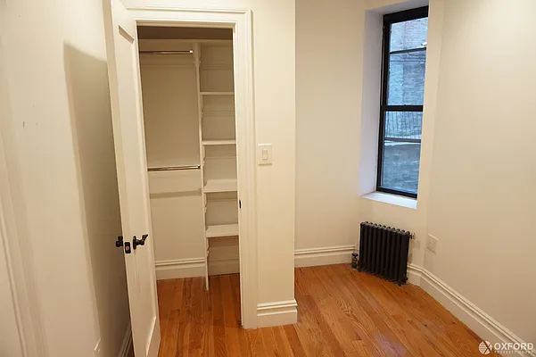 Rented by Oxford Property Group | media 29