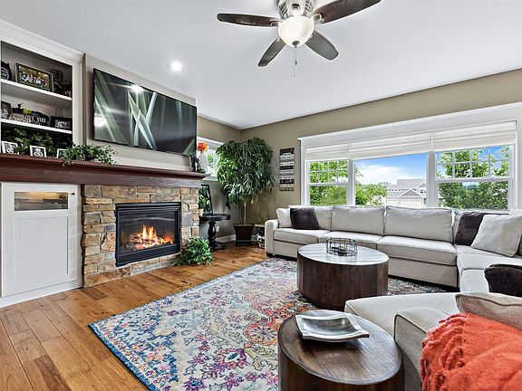 4th image of 2303 Pennington Pl