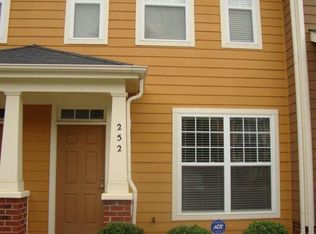 252 Hurston Cres, Charlotte, NC 28208