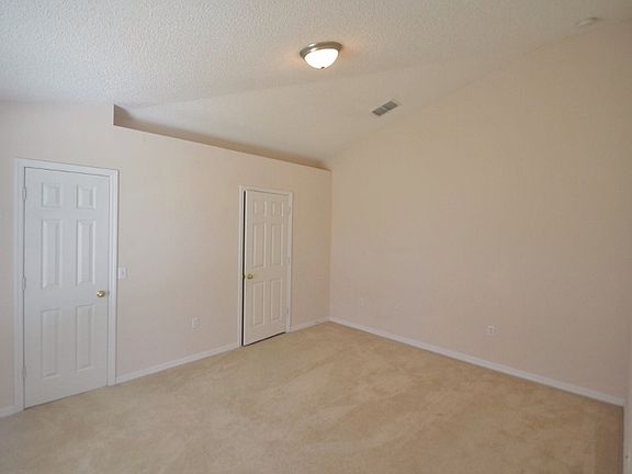 4th image of 3172 Pigeon Cove St