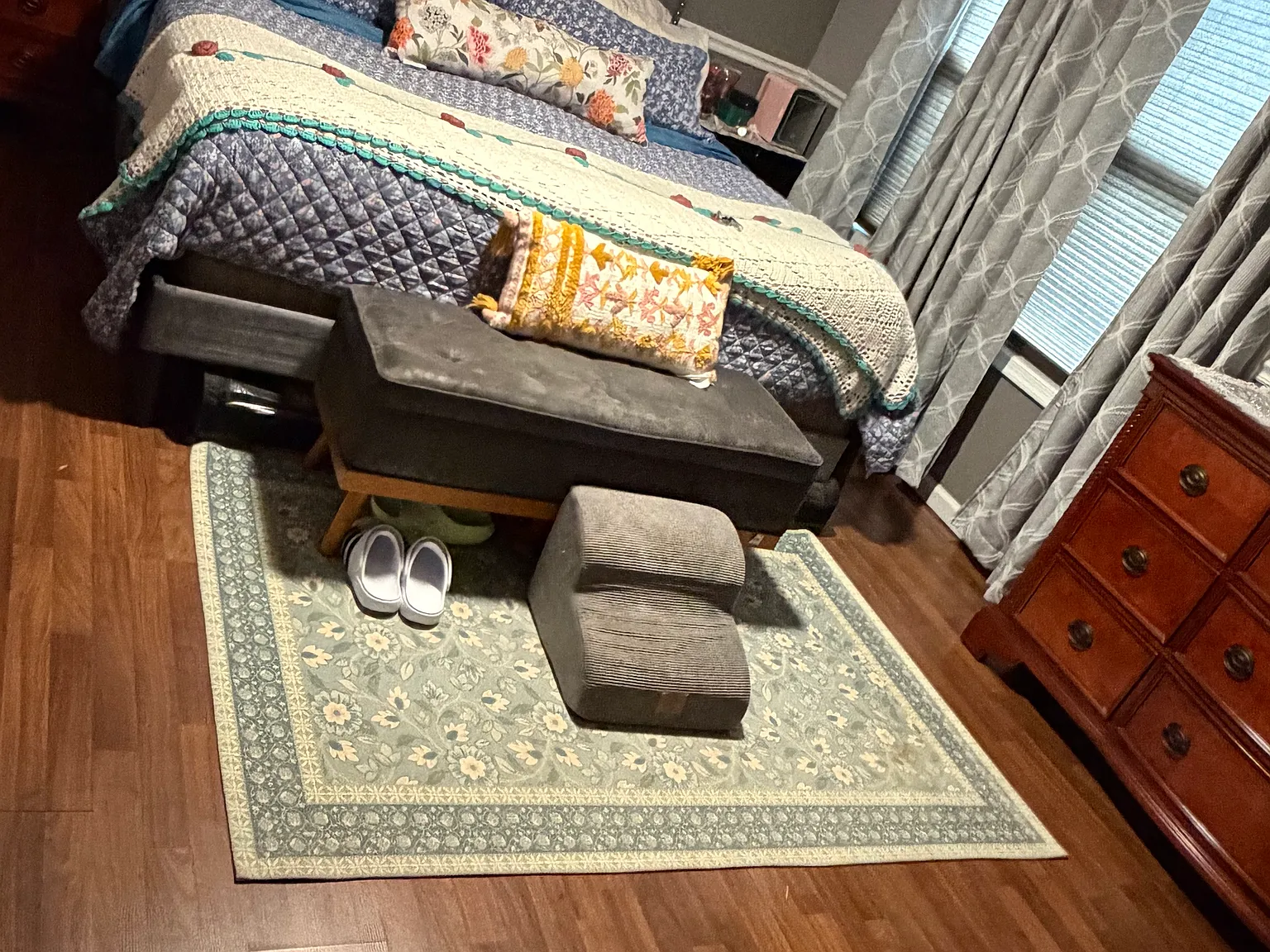Floor, Elizabethport — Photo 1