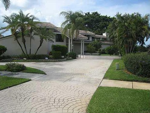 1st image of 2363 Lob Lolly Lane