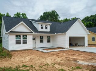 256 Queensbury Way, Spartanburg, SC 29302