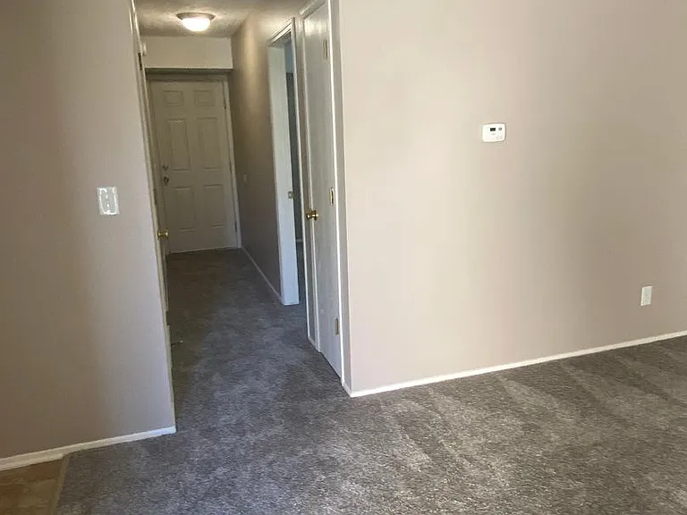 Southdale Square Apartments — Photo 54