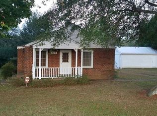 105 Old Miller Rd, Statesville, NC 28625