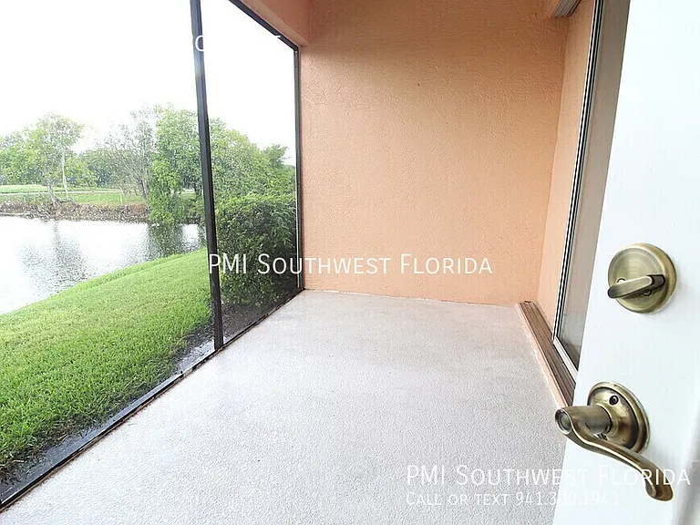 5635 Spanish Point Ct — Photo 5