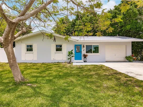 2350 Poinciana BLVD, FORT MYERS, FL 33905