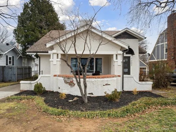 1207 S College Ave, Tulsa, OK 74104