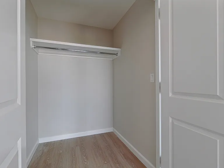 18303 Hillside Ave #7B — Photo 12