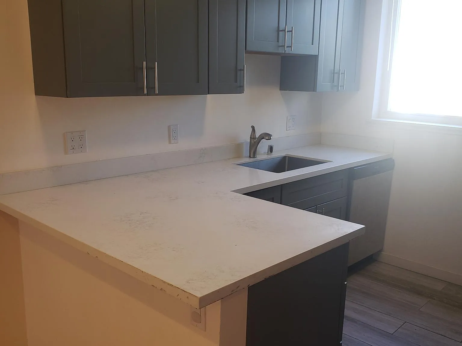 222 Clipper St — Photo 4
