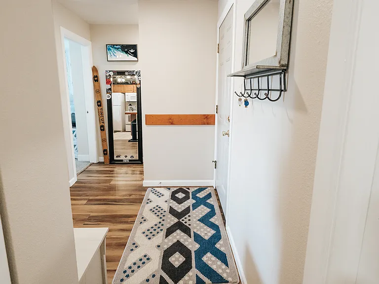 505 Straight Creek Dr — Photo 17