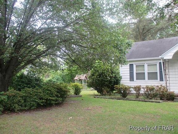 3rd image of 118 Lynn Ave