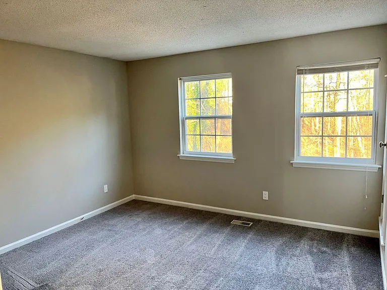 309 Morreene Rd #B — Photo 7
