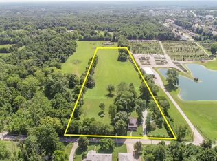 5811 Lovers Ln, Louisville, KY 40299