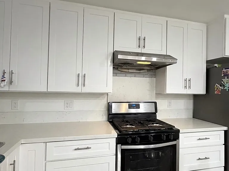866 Marigold Ct — Photo 5