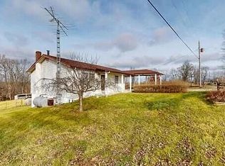 164 Renaker Ridge Rd, Berry, KY 41003