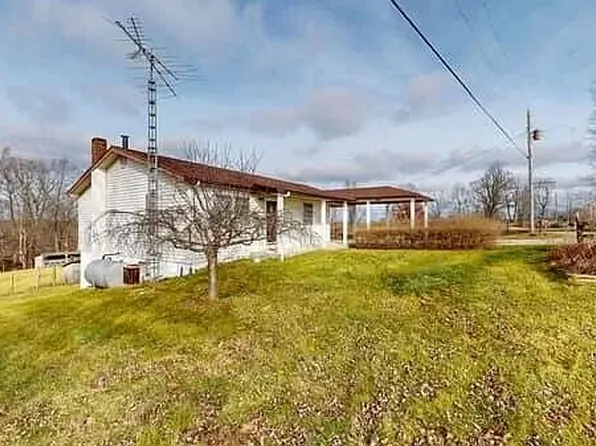 164 Renaker Ridge Rd, Berry, KY 41003