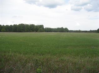 N Quarterline Rd, Manistee, MI 49660