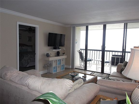 3rd image of 10680 S Ocean Dr APT 804
