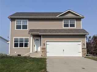 1808 NE Oak Dr, Ankeny, IA 50021