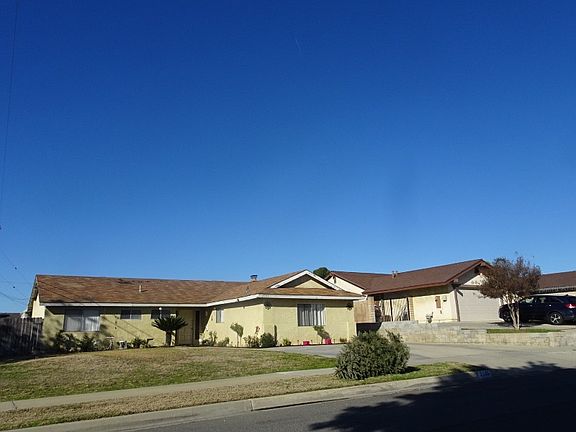 3rd image of 2106 S Bonita Ave