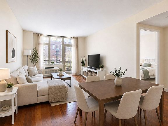 3rd image of 161 E 110th St #3E