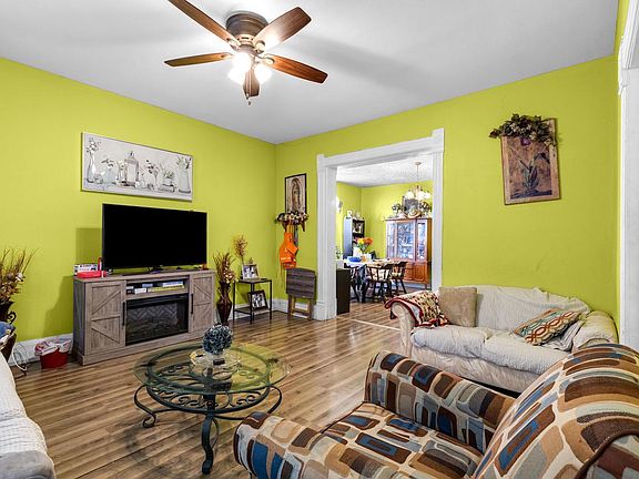5th image of 2401 W Grant STREET