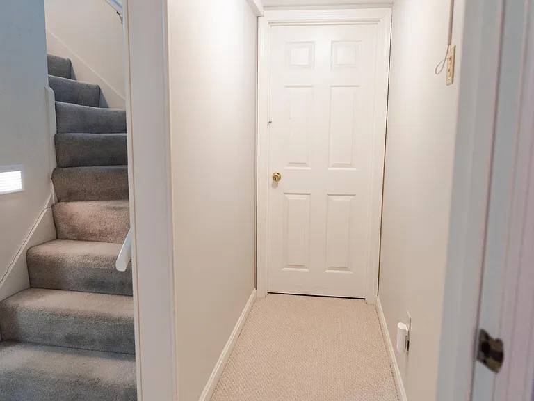 48 Garfield St #5 — Photo 20
