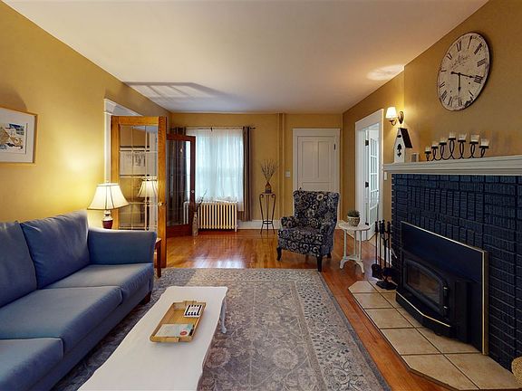 5th image of 26 Caldwell Ave