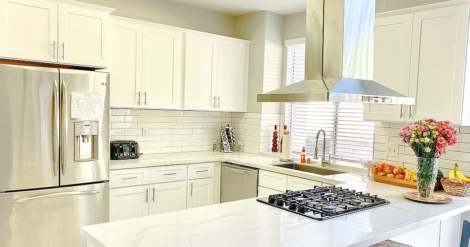 2nd image of 794 Marsopa Dr