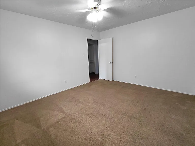3203 Mourning Dove Dr — Photo 26