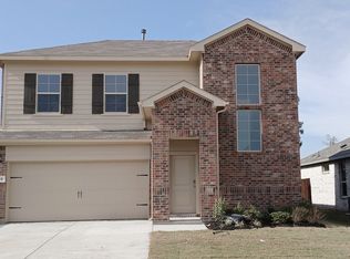 525 Pendleton Ave, Keene, TX 76059