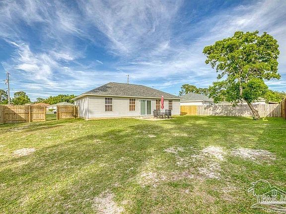 2nd image of 807 Amberway Dr