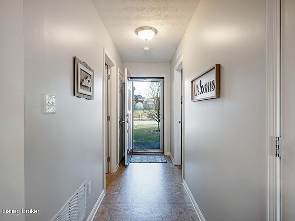 5th image of 167 Berger Farm Dr