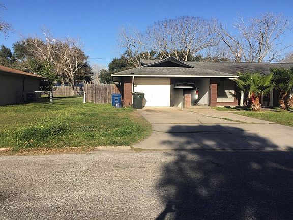 2nd image of 10766 Dogwood St