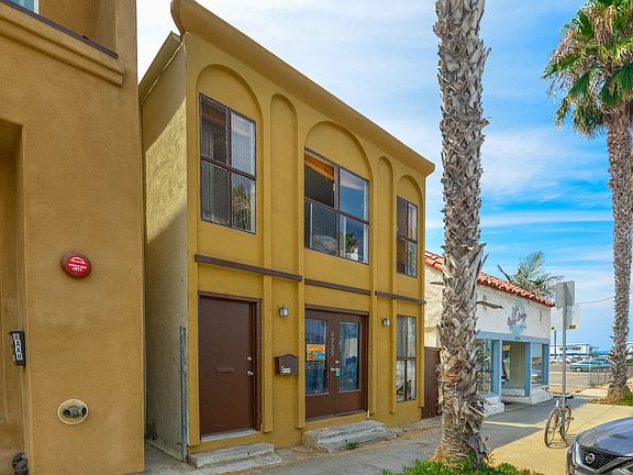 4th image of 4739 Point Loma Ave
