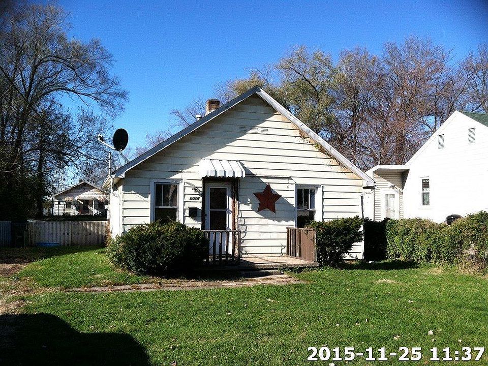 1st image of 2016 Carolina St