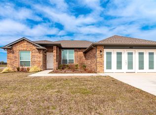 1403 E 150th Pl S, Glenpool, OK 74033