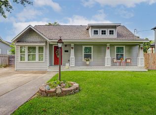 1009 Canadian St, Houston, TX 77009