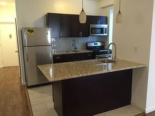 Rented by Lang Realty LLC | media 16