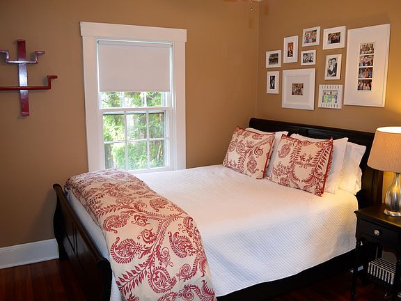 2nd image of 46 Southgate Ave #1