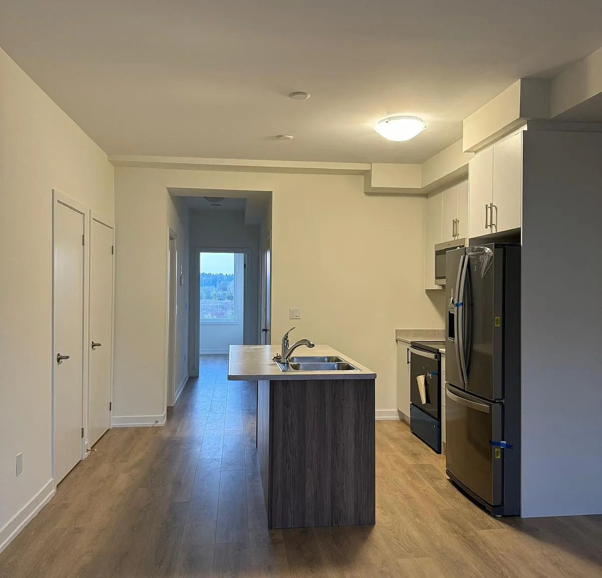 2 bed, $2,250 — Photo 2
